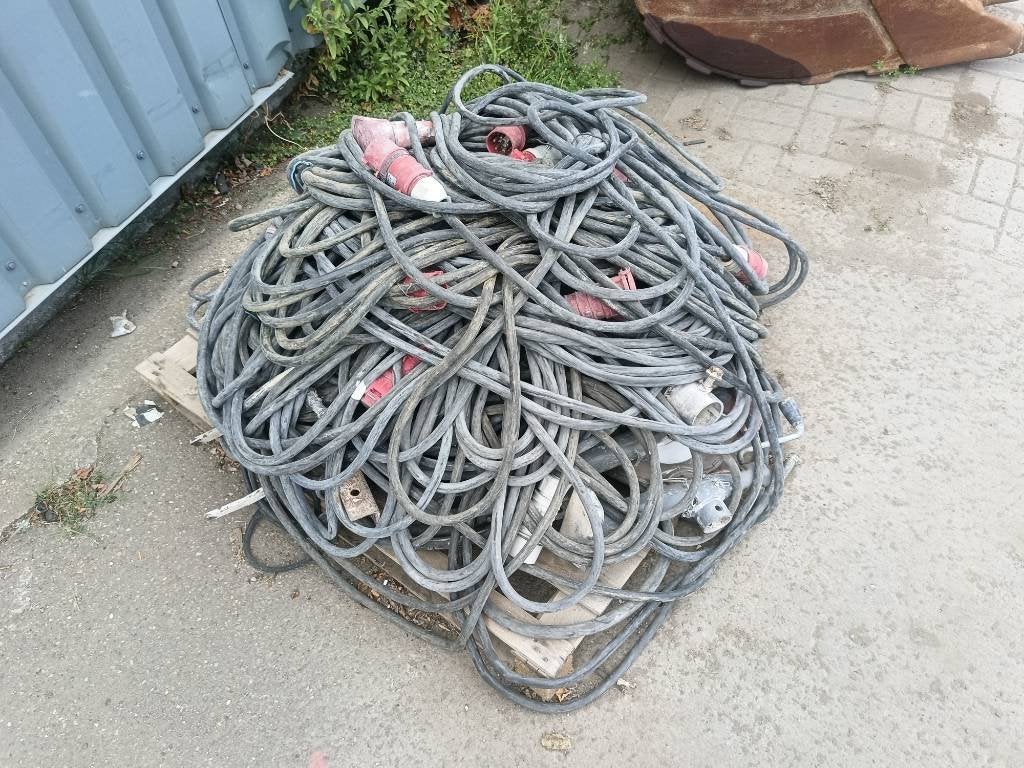 3 fase kabels 300-400 m cables 400V kabel 400 V, Gebruikt