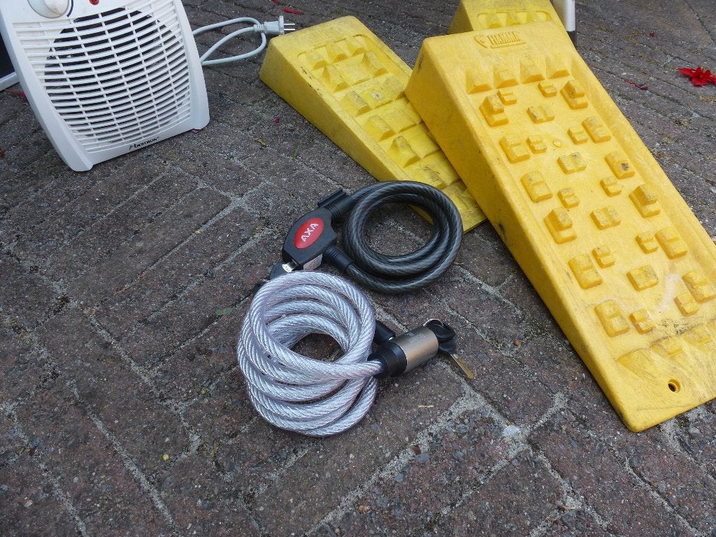 kabelslot, Ophalen of Verzenden, Zo goed als nieuw, Kabelslot