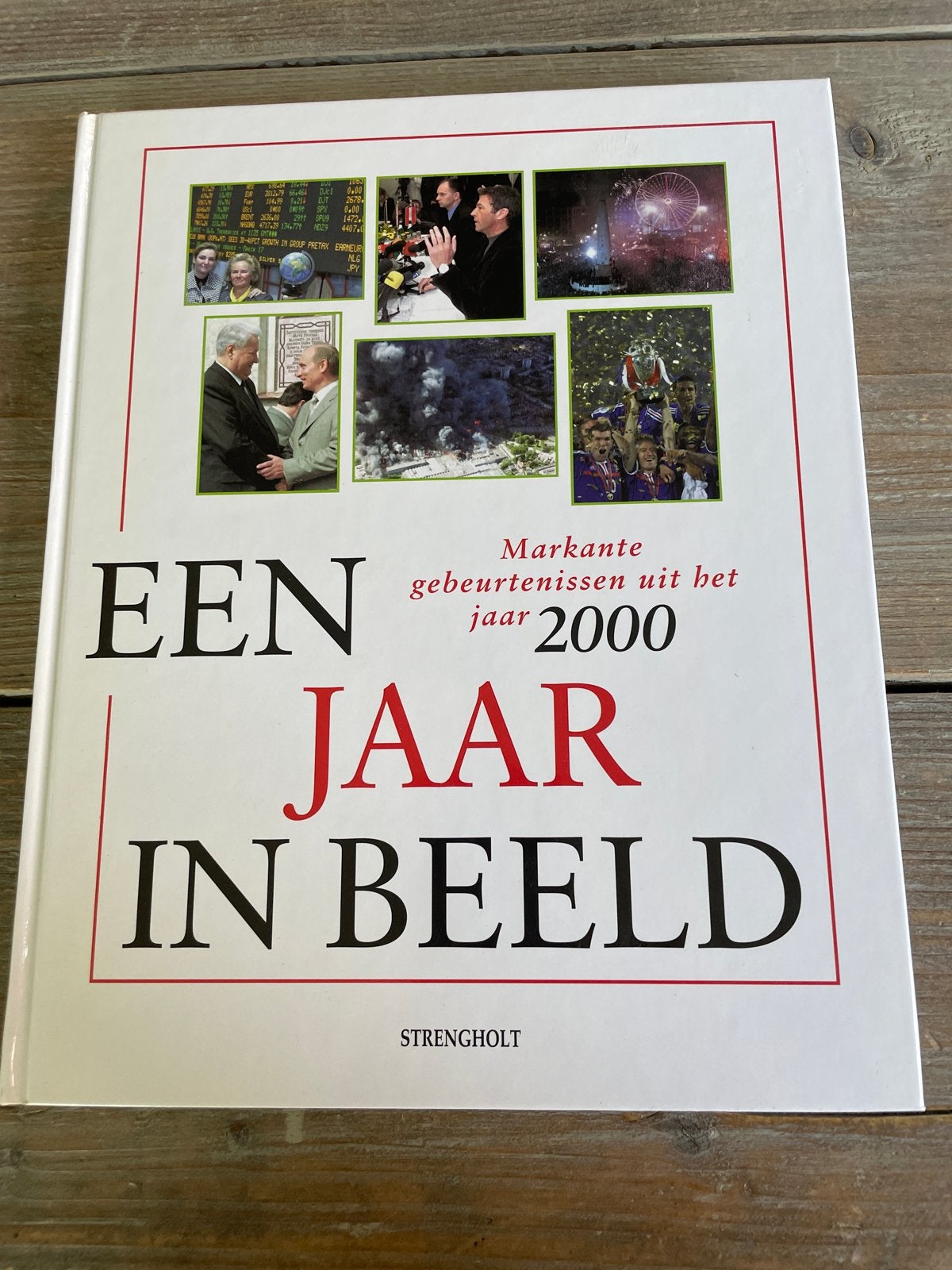 Een Jaar in Beeld 2000: Markante Gebeurtenissen, Ophalen of Verzenden, 20e eeuw of later, Zo goed als nieuw