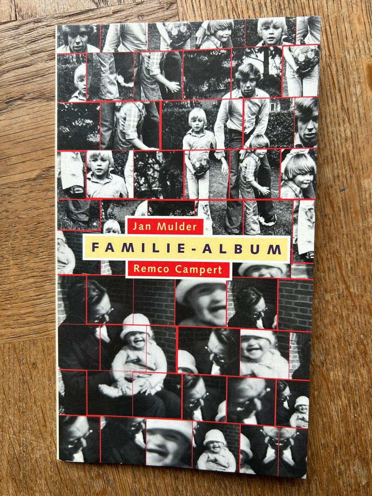 Familie-album Jan Mulder Remco Campert boekenweek 1999, Ophalen of Verzenden, Zo goed als nieuw