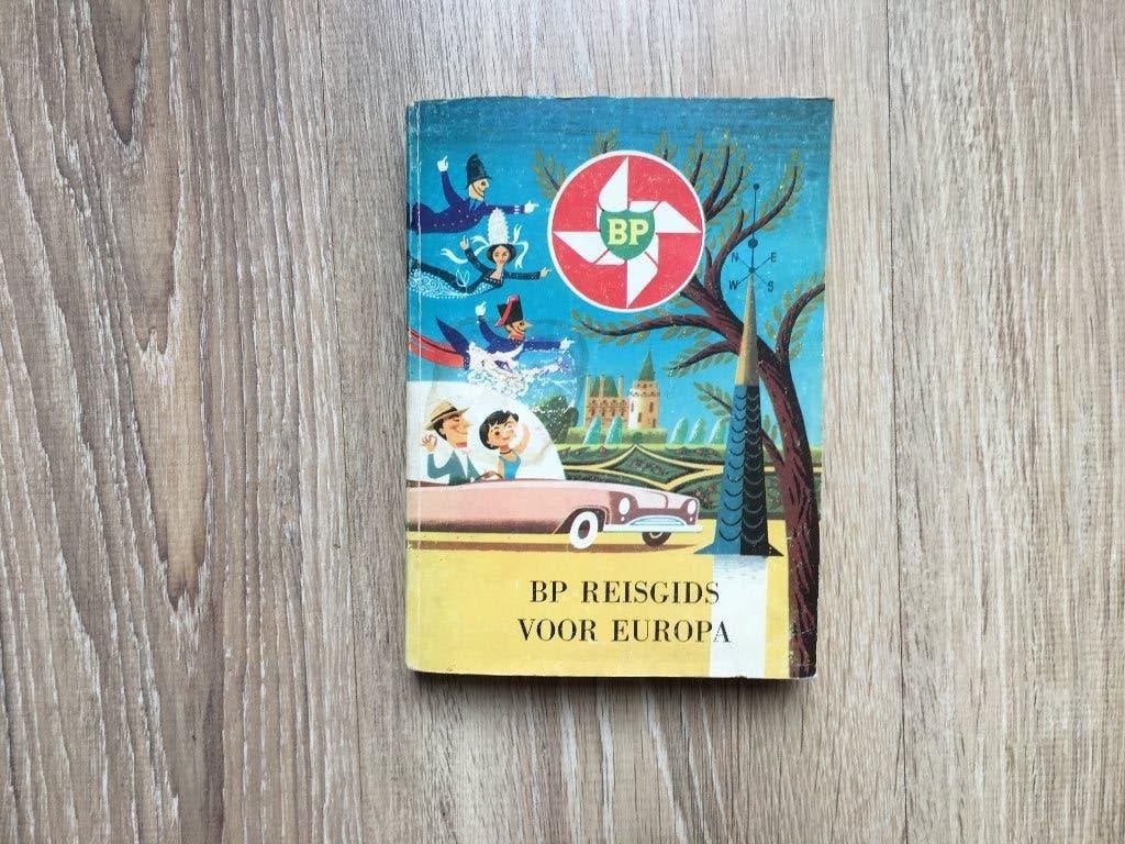 boek BP reisgids voor Europa uit 1959 oude foto en landen, Verzenden, Gelezen, Algemeen