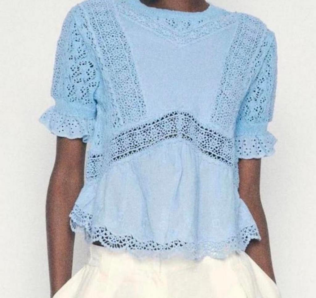 Lichtblauw gehaakt broderie topje van Zara, Maat 38/40 (M), Blauw, Ophalen of Verzenden, Zo goed als nieuw