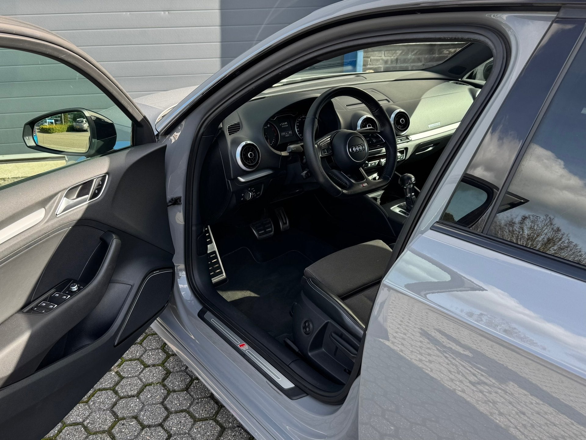 Audi A3 Sportback 2.0 TFSI quattro Design Pro Line Plus | S-, 730 kg, Gebruikt, 1984 cc, Vierwielaandrijving