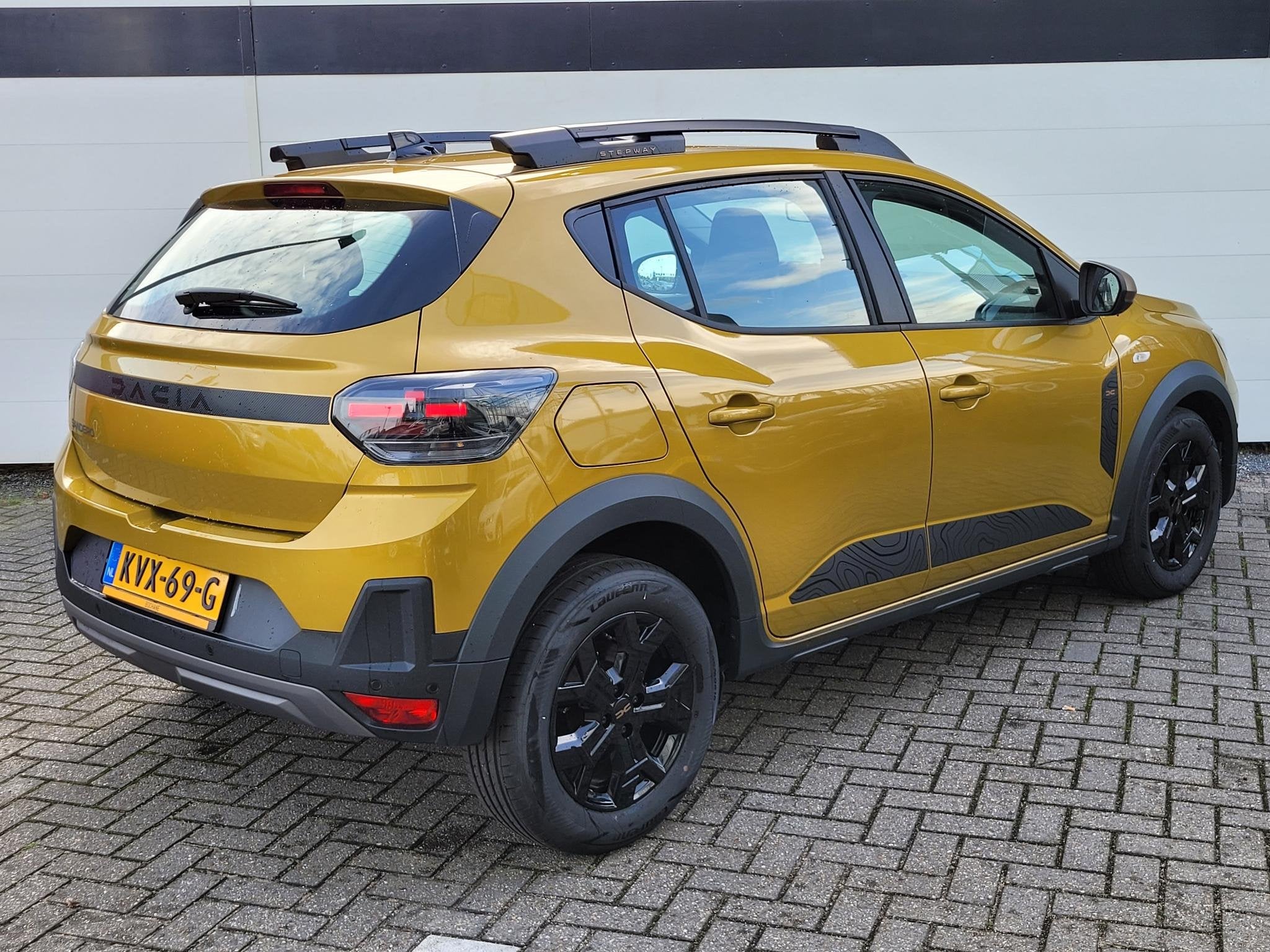 Dacia Sandero Stepway 1.2 Eco-G 120 extreme | Schuif/Kantel-, Auto's, Stof, Gebruikt, 1199 cc, Met garantie (alle)