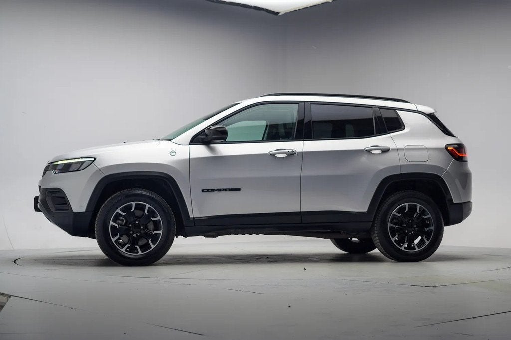 Jeep Compass 4xe 240 Plug-in Hybrid Trailhawk [ Panorama Nav, Auto's, Automaat, 4 cilinders, Bedrijf, Hybride Elektrisch/Benzine