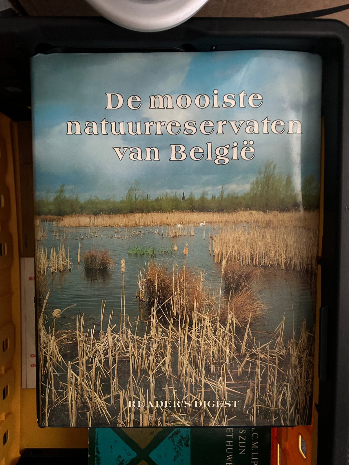 De mooiste natuurreservaten van België, Reader's Digest, Boeken, Ophalen of Verzenden, Zo goed als nieuw, Natuur algemeen