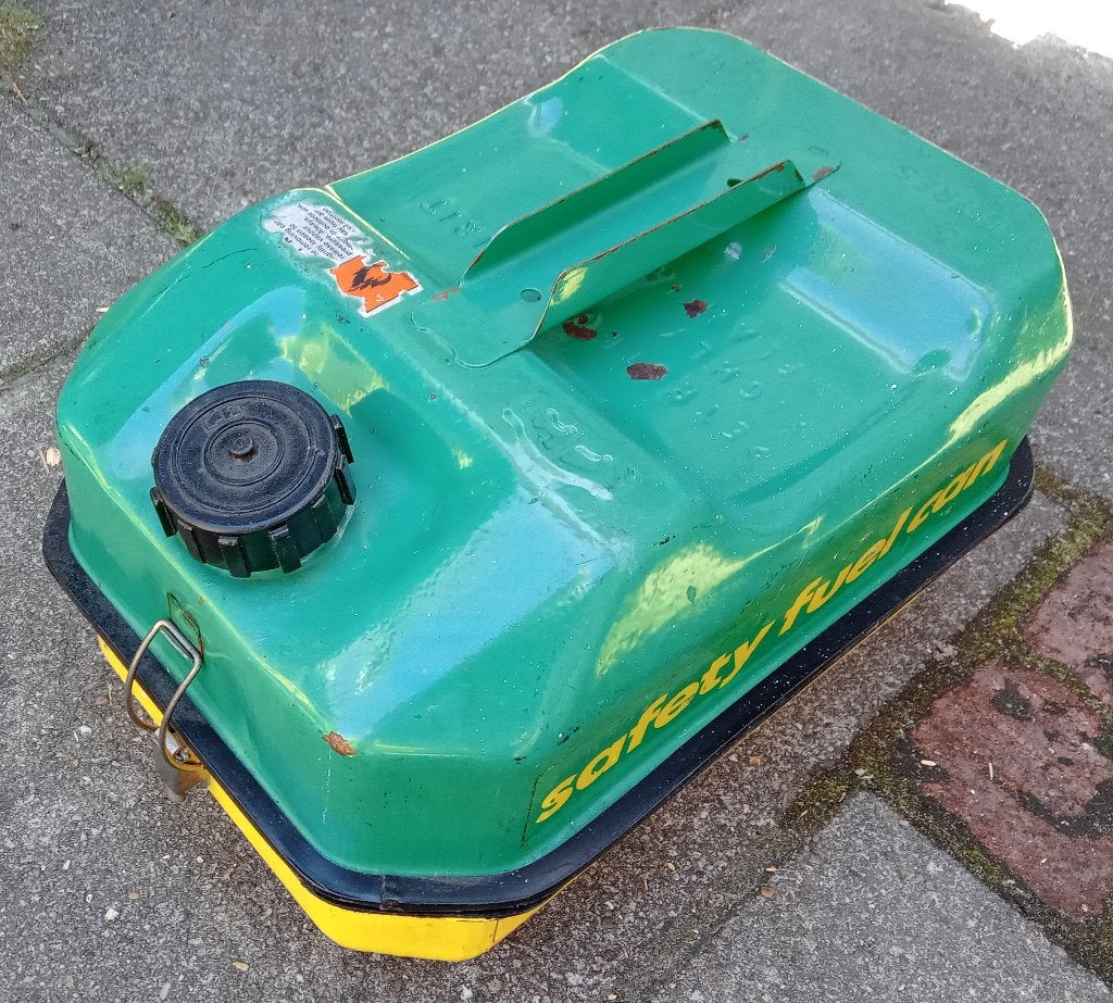 BP Safety Fuel Can Jerrycan  vintage, Auto-onderdelen, Brandstofsystemen, Ophalen of Verzenden, Gebruikt