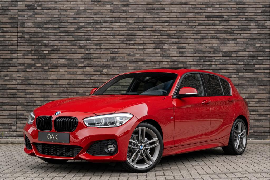 BMW 1-serie 118i Aut. | M-Sport | NaviProf | Schuifdak | Led, 12 maanden, Gebruikt, Bedrijf, 650 kg