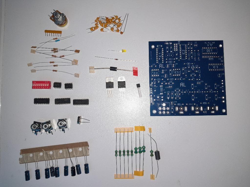 1,5 watt AM middengolf zender bouwpakket., Telecommunicatie, Verzenden, Nieuw, Zender