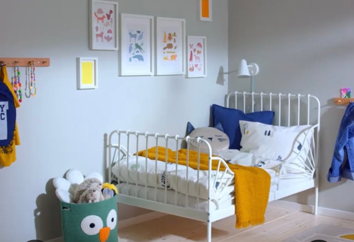 IKEA meisjes bed Minnen meegroeibed meisjes metaal ikea, Ophalen, Zo goed als nieuw, 180 cm of meer, 70 tot 85 cm
