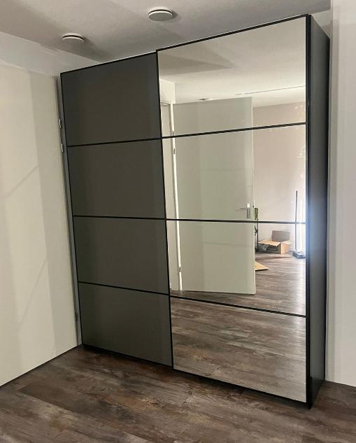 Ikea kledingkast Pax met schuifdeuren, 200 cm of meer, Zo goed als nieuw, 200 cm of meer, Glas