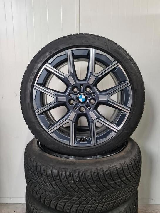 18' BMW 1 2 Serie Styling 974 met winterbanden Origineel, 18 inch, Banden en Velgen, Personenwagen, 225 mm