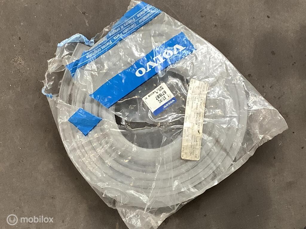 Volvo Amazon 120 121 123 671687 kofferbakrubber rubber NOS, Auto-onderdelen, Nieuw, Ophalen of Verzenden