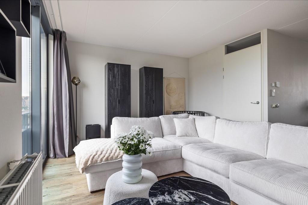 Comfortabele Hoekbank Berlicum - 1,5 jaar oud, Ophalen, 250 tot 300 cm, Hoekbank, 75 tot 100 cm