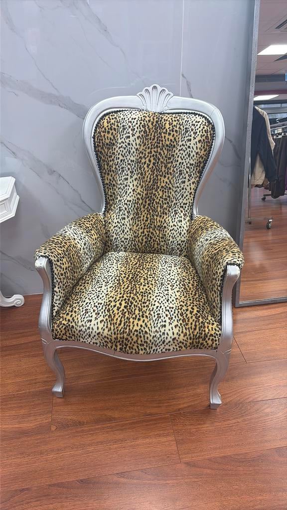 Brocante stoel panter, Huis en Inrichting, Fauteuils, Ophalen, Zo goed als nieuw, 50 tot 75 cm