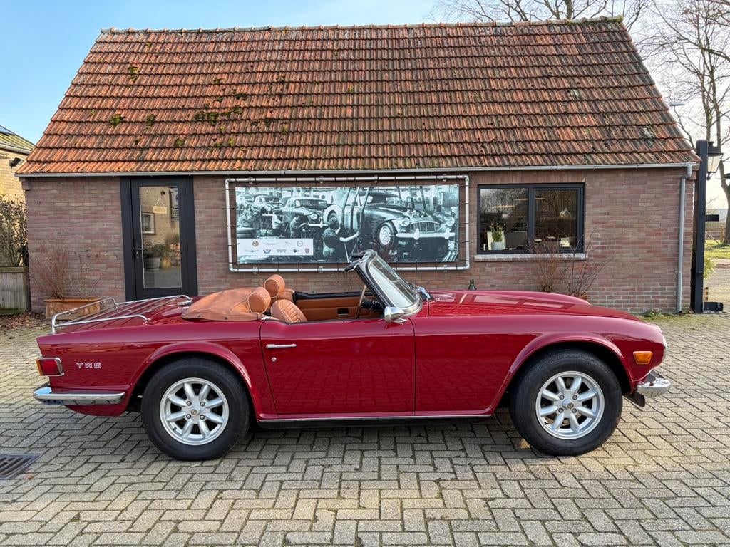 Triumph TR6, Carmine Red, 1974, Auto's, Triumph, Cabriolet, 2498 cc, Leder, Bruin