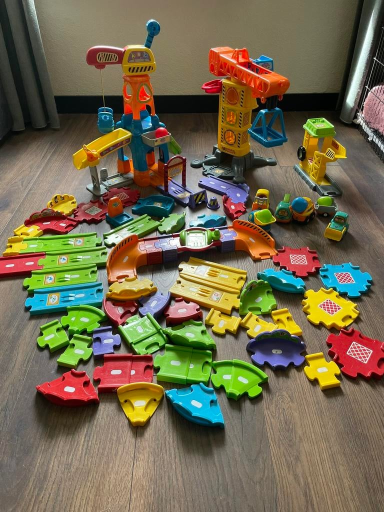 Toet toet - dubbele bouwplaats, Ophalen of Verzenden, Zo goed als nieuw, 2 tot 4 jaar