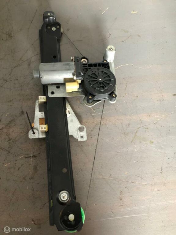Raammechanisme  linksachter elektr Volvo V70 II ('00-'08), Gebruikt, Ophalen of Verzenden, Volvo, Volvo