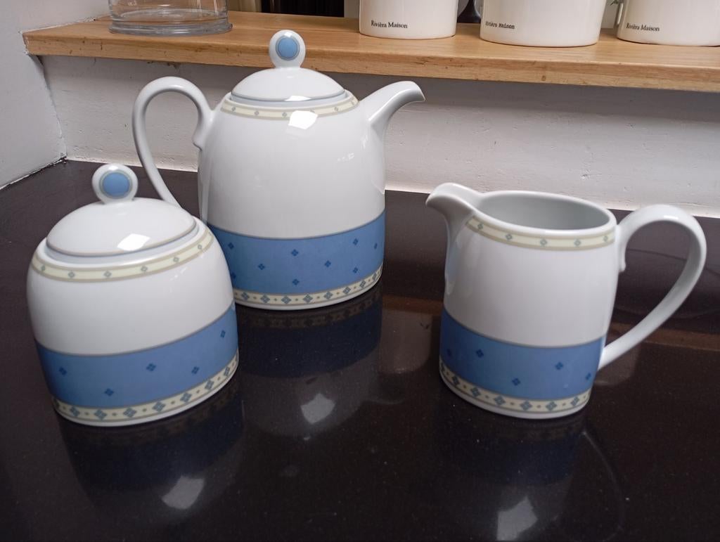Wedgwood Capri Servies - Theepot, Suikerpot, Melkkan, Gebruikt, Overige typen, Ophalen of Verzenden, Wedgwood