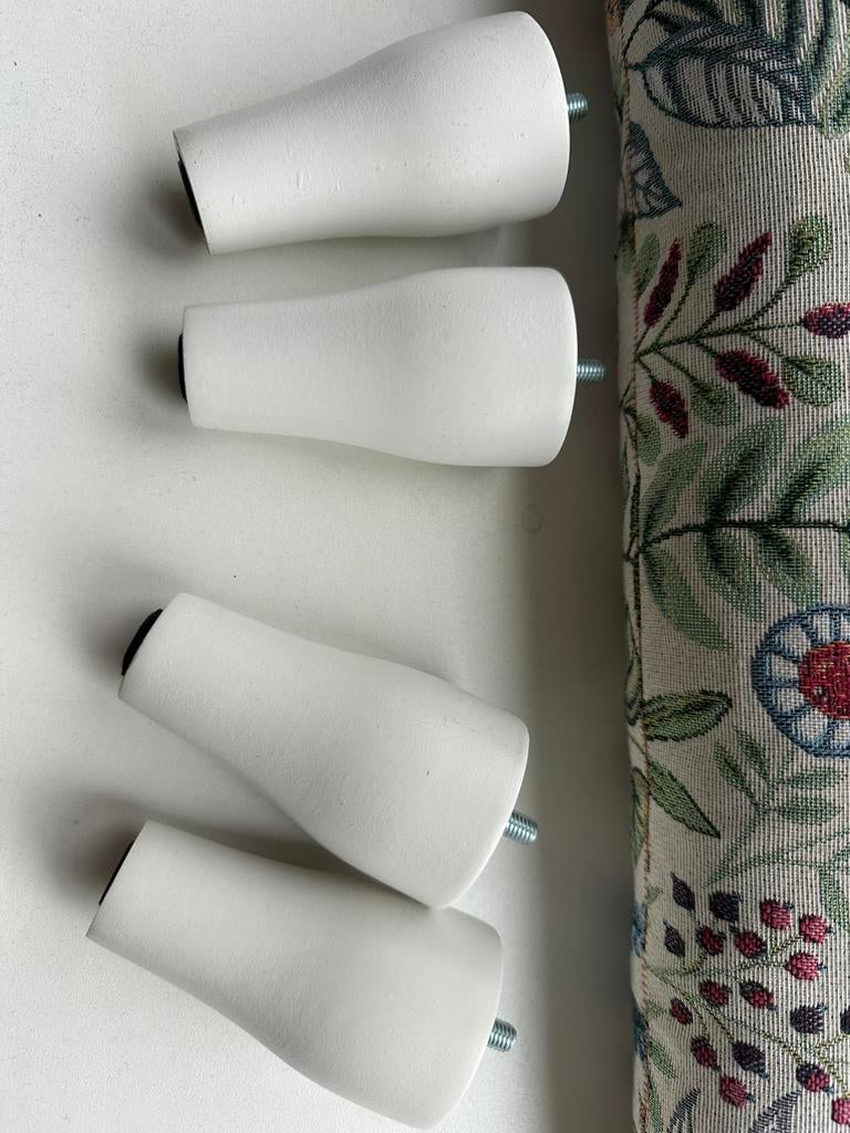 Besta kabbarp poten IKEA legs white wit, Ophalen, Zo goed als nieuw