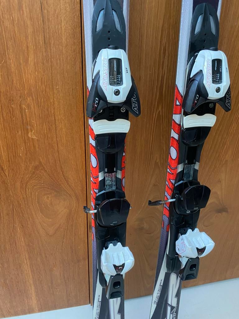 Atomic Ski's 159 cm, Ophalen, 140 tot 160 cm, Gebruikt, Carve