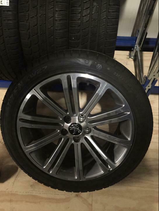 Peugeot 235-45R18 winterbanden set, Auto-onderdelen, Banden en Velgen, Ophalen, Nieuw, Winterbanden