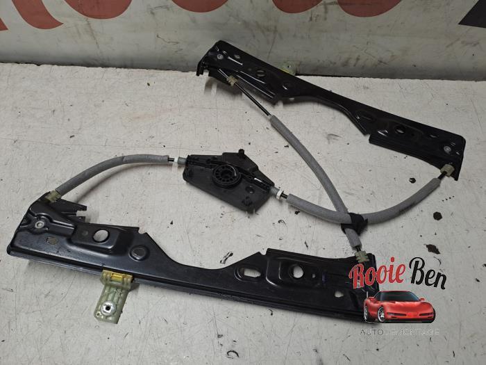 Ruitmechaniek 4Deurs links-voor van een Jeep Compass, Jeep, Gebruikt, -, -