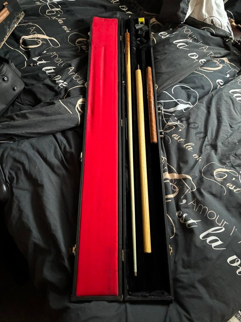 Snookerkeu inclusief koffer en toebehoren, Ophalen, Zo goed als nieuw, Keu of Ballen