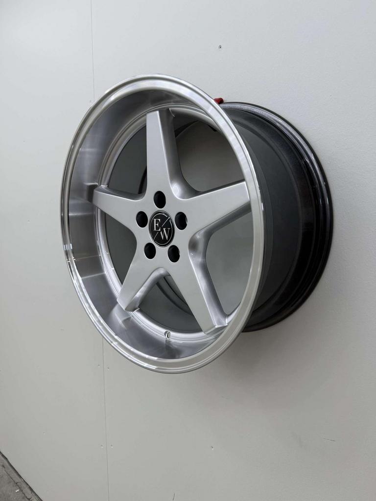 Velgensets voor Volvo 2 / 7 / 940 ‘s !, Auto-onderdelen, Banden en Velgen, 18 inch, 215 mm, Banden en Velgen, Nieuw