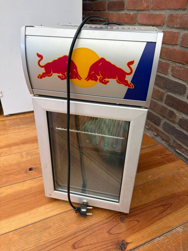 Red bull koelkast, Zonder vriesvak, Ophalen of Verzenden, Minder dan 45 cm, Minder dan 85 cm