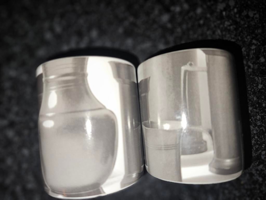 Kopjes van Nicolette Brunklaus Amsterdam 2X, Overige materialen, Nieuw, Ophalen of Verzenden, Grijs