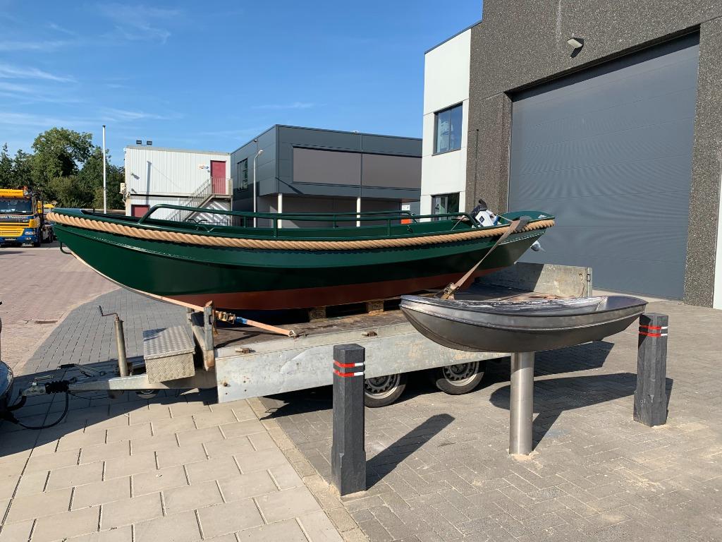Tukkervlet motorboot roeiboot vlet stalenvlet sloep boot, Ophalen, Overige brandstoffen, Nieuw, Buitenboordmotor