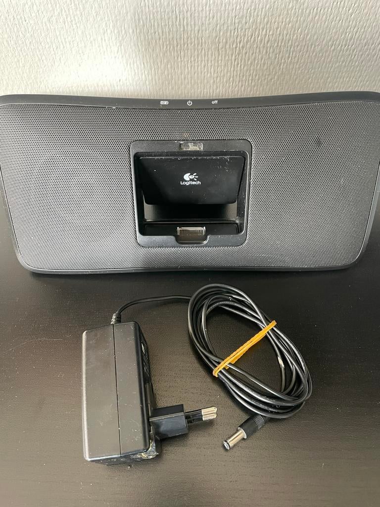 Logitech Portable Speaker met iPod Dock, Gebruikt, Overige typen, Minder dan 60 watt, Ophalen