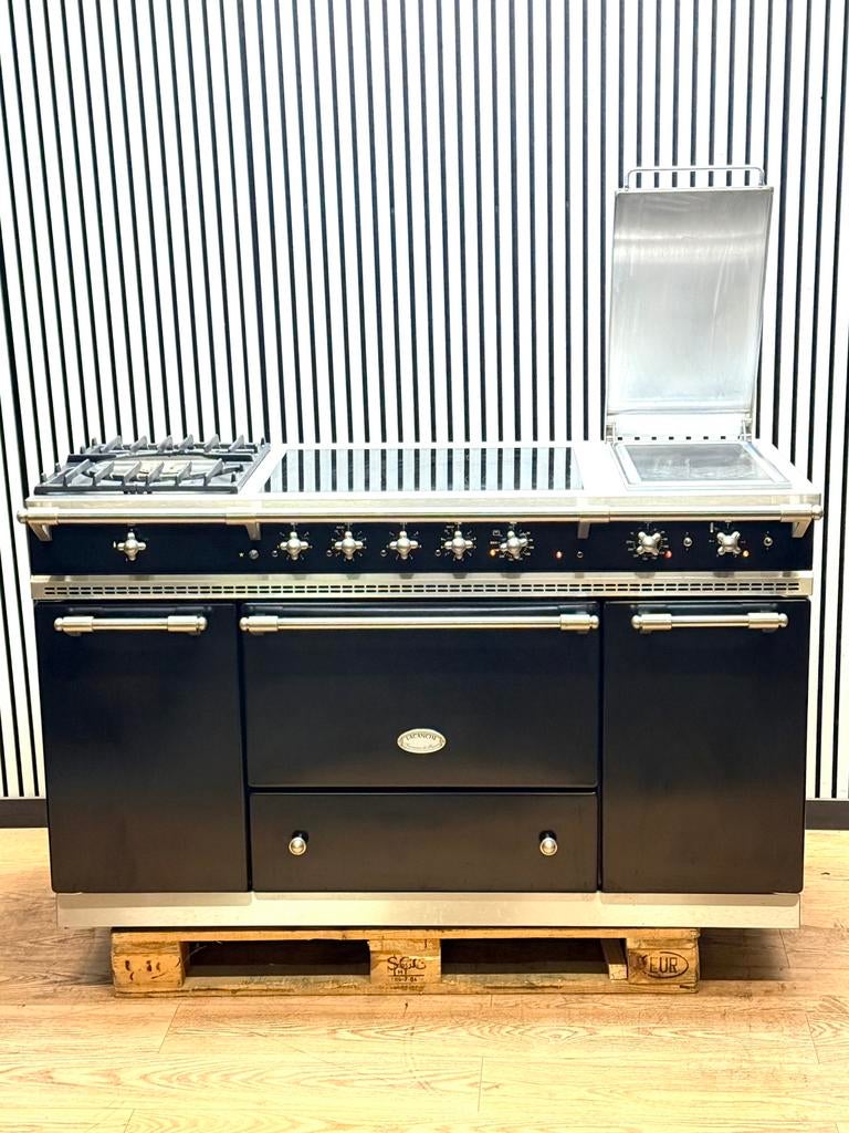 Luxe Lacanche Fornuis keramisch + Wokpit & Plancha 150 cm, Warmhoudplaat, Ophalen of Verzenden, Zo goed als nieuw, Energieklasse A of zuiniger
