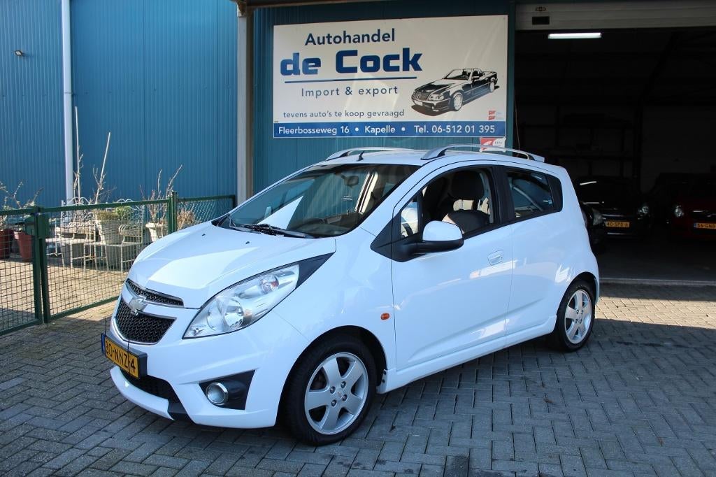 Chevrolet Spark 1.2 16V*Kmst 135129*Airco*ParkeerSensoren*, Auto's, Voorwielaandrijving, 4 cilinders, Wit, Origineel Nederlands