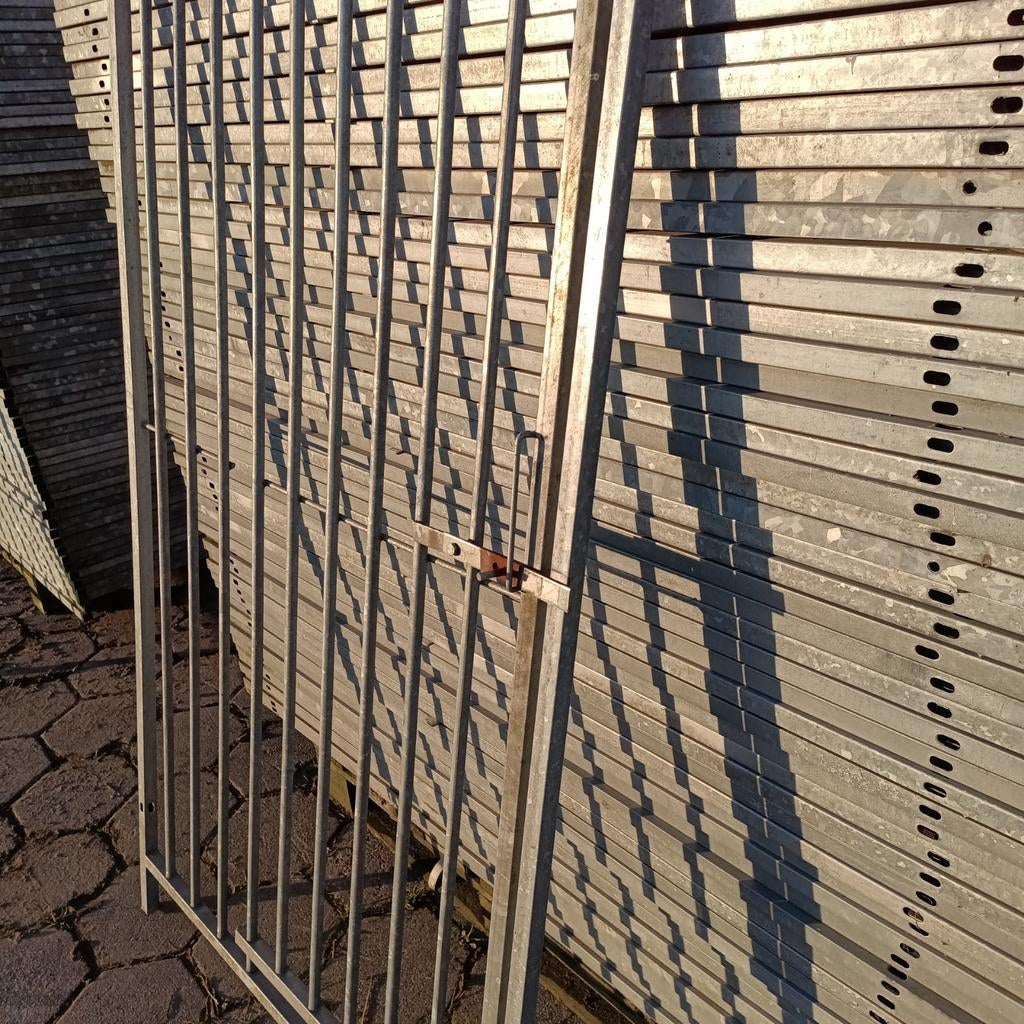 Veel 1m kennelpanelen 185 hoog kennel hondenren kenneldelen, Ophalen, Hondenkennel, 110 cm of meer, 100 cm of meer