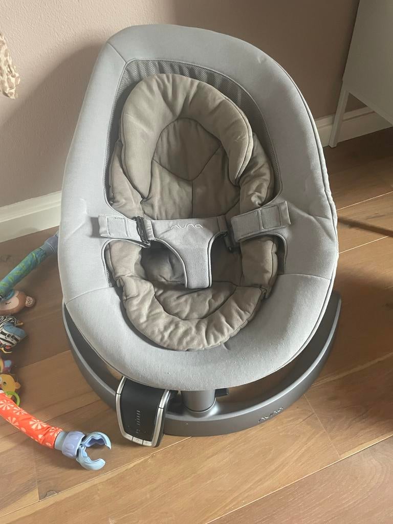 Nuna Leaf Grow wipstoel met motor, Wipstoel, Ophalen, Overige merken, Met gordel(s) of riempje(s)