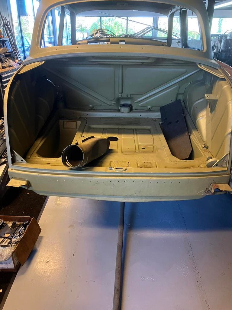 Mercedes Ponton, 220 S uit 1961, project met USA Title, foto 10