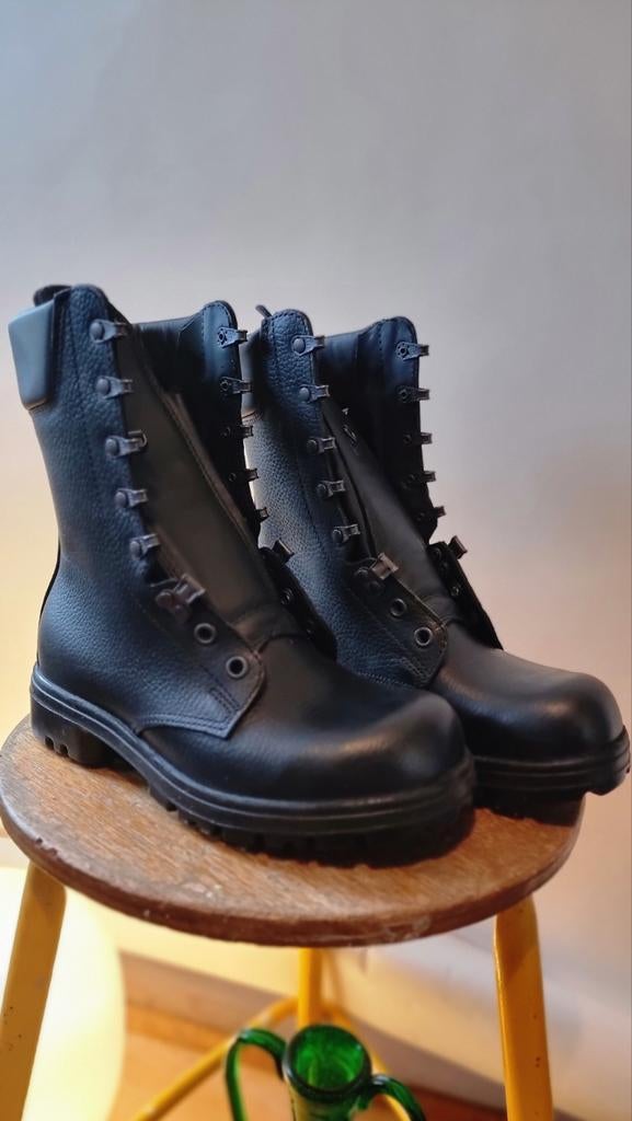 Kisten leger schoenen gevechtslaars, Ophalen of Verzenden, Landmacht, Nederland, Kleding of Schoenen
