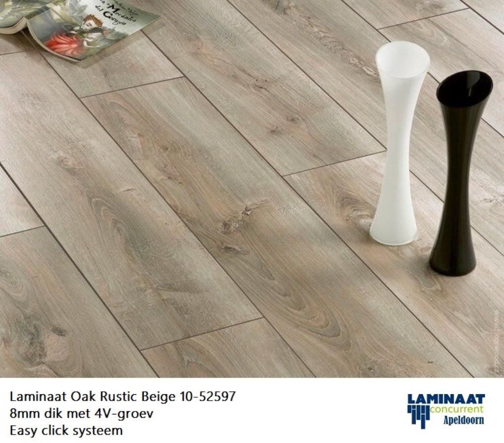 Laminaat Oak Rustic Beige 8mm dik 4V-groev €11,95m2 inc.btw, Huis en Inrichting, Stoffering | Vloerbedekking, Nieuw, Laminaat