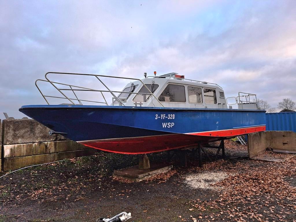 Snelvarende jetboot 14m x 3,75m x 3.50m, Watersport en Boten, Ophalen, Gebruikt, ., .