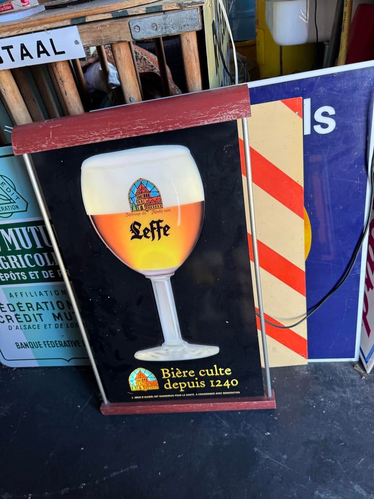Leffe Bier oude Reclame Lichtbak, Antiek en Kunst, Ophalen
