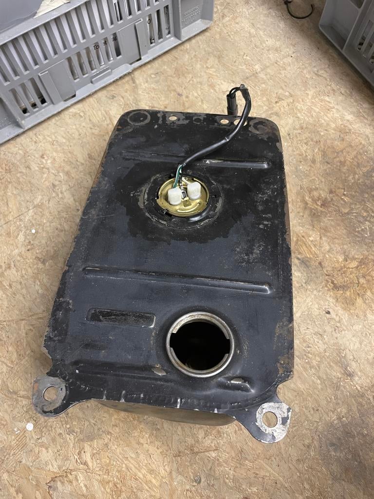 Vespa PK XL Tankje met Brandstofmeter, Fietsen en Brommers, Ophalen of Verzenden, Gebruikt, Tank, Vespa