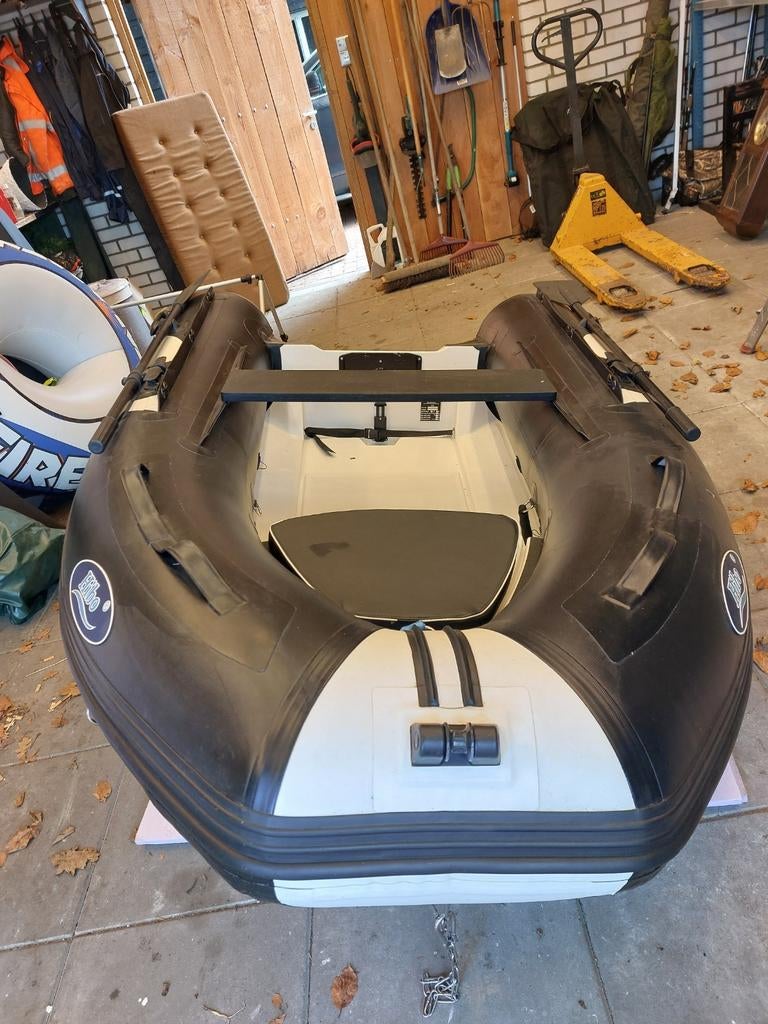 Hibo rib met nette 6pk mercury, Rib, Ophalen, Zo goed als nieuw, Trailer