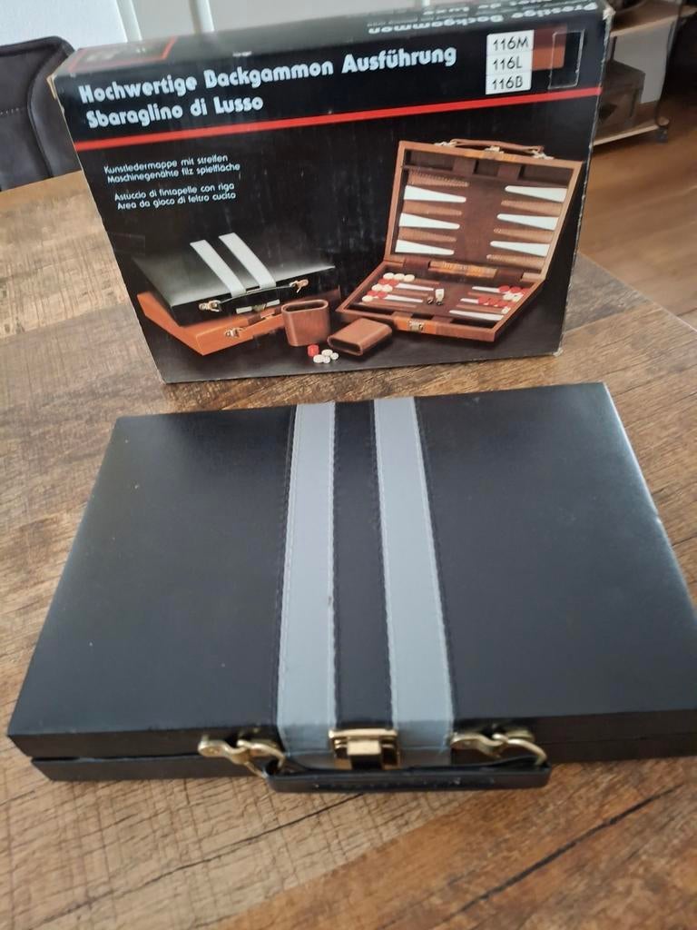 Backgammon in koffer, Ophalen of Verzenden