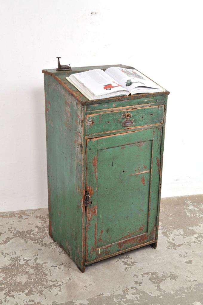 Vintage houten fabriekskast kast patina katheder jaren 50, Ophalen of Verzenden, Gebruikt