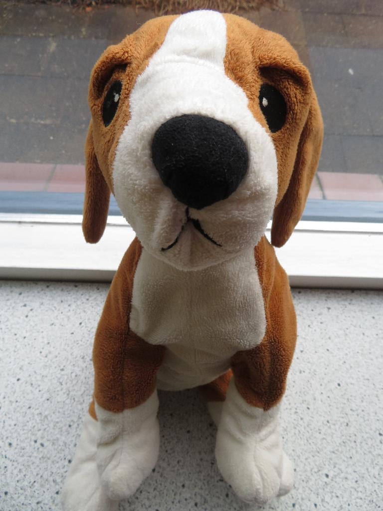 Hond Beagle Beegle van IKEA glad velours ca 34 cm breed, Ophalen of Verzenden, Zo goed als nieuw, Hond