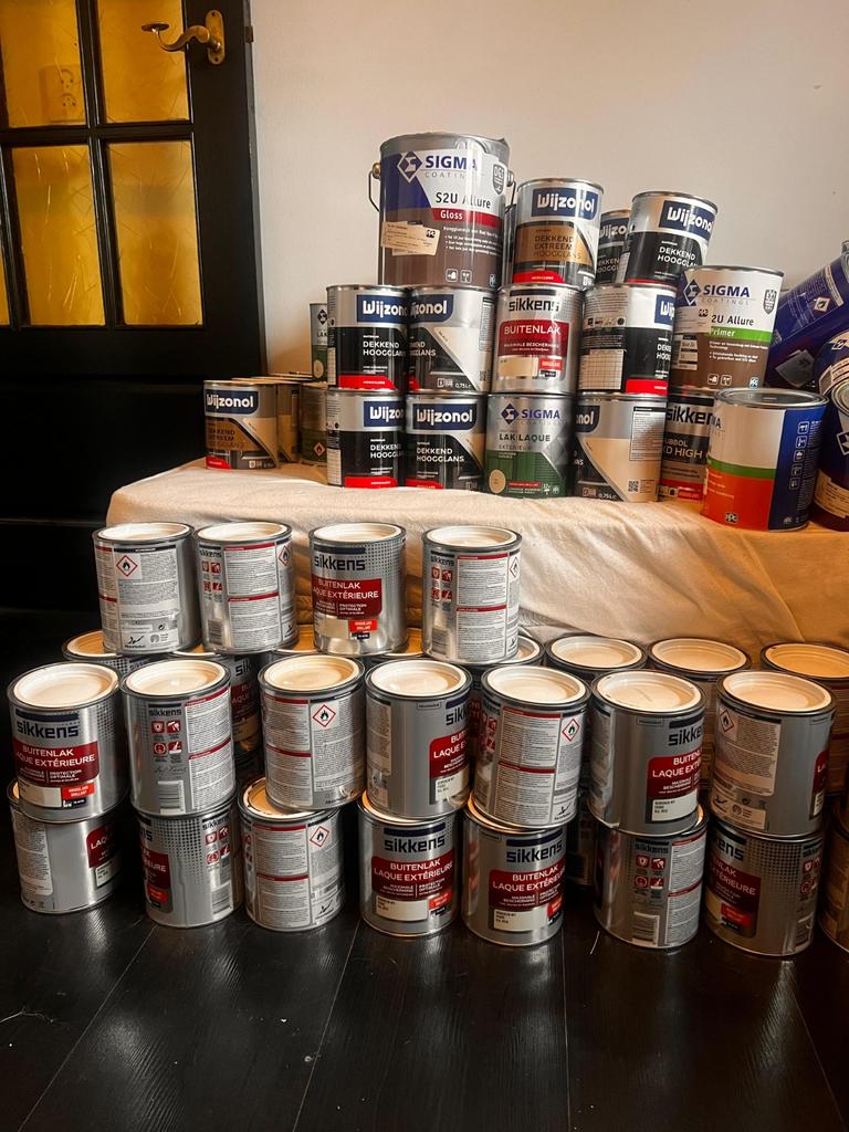 Diverse soorten verf aanbieding  buiten lakken sikkens wyzen, Ophalen of Verzenden, Nieuw, Wit