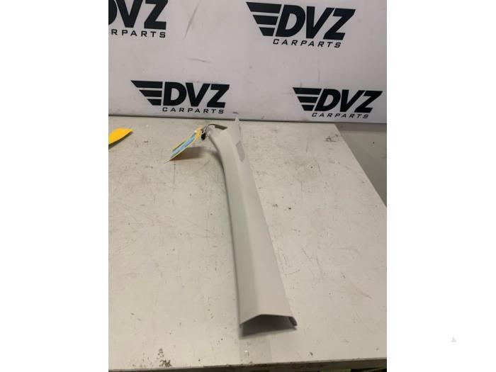 Stijlbekleding rechts-voor van een Volkswagen Polo, Gebruikt, -, Volkswagen, -