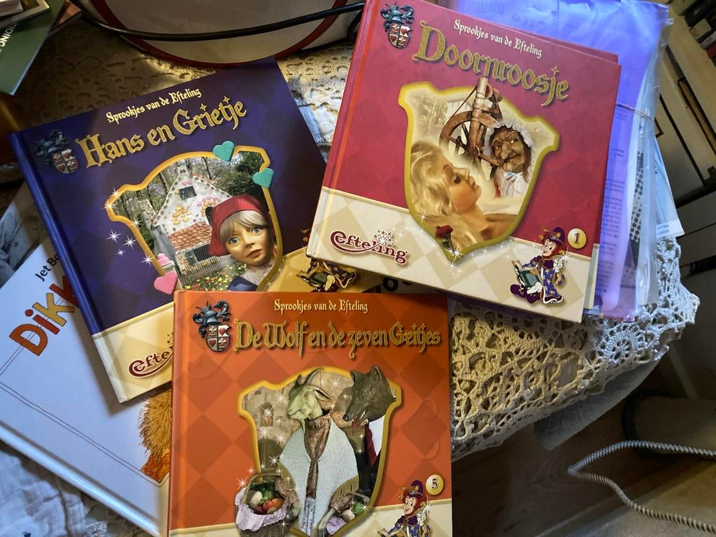 Efteling Sprookjesboeken - Hans & Grietje, Doornroosje, Wolf, Ophalen of Verzenden, Zo goed als nieuw, Sprookjes